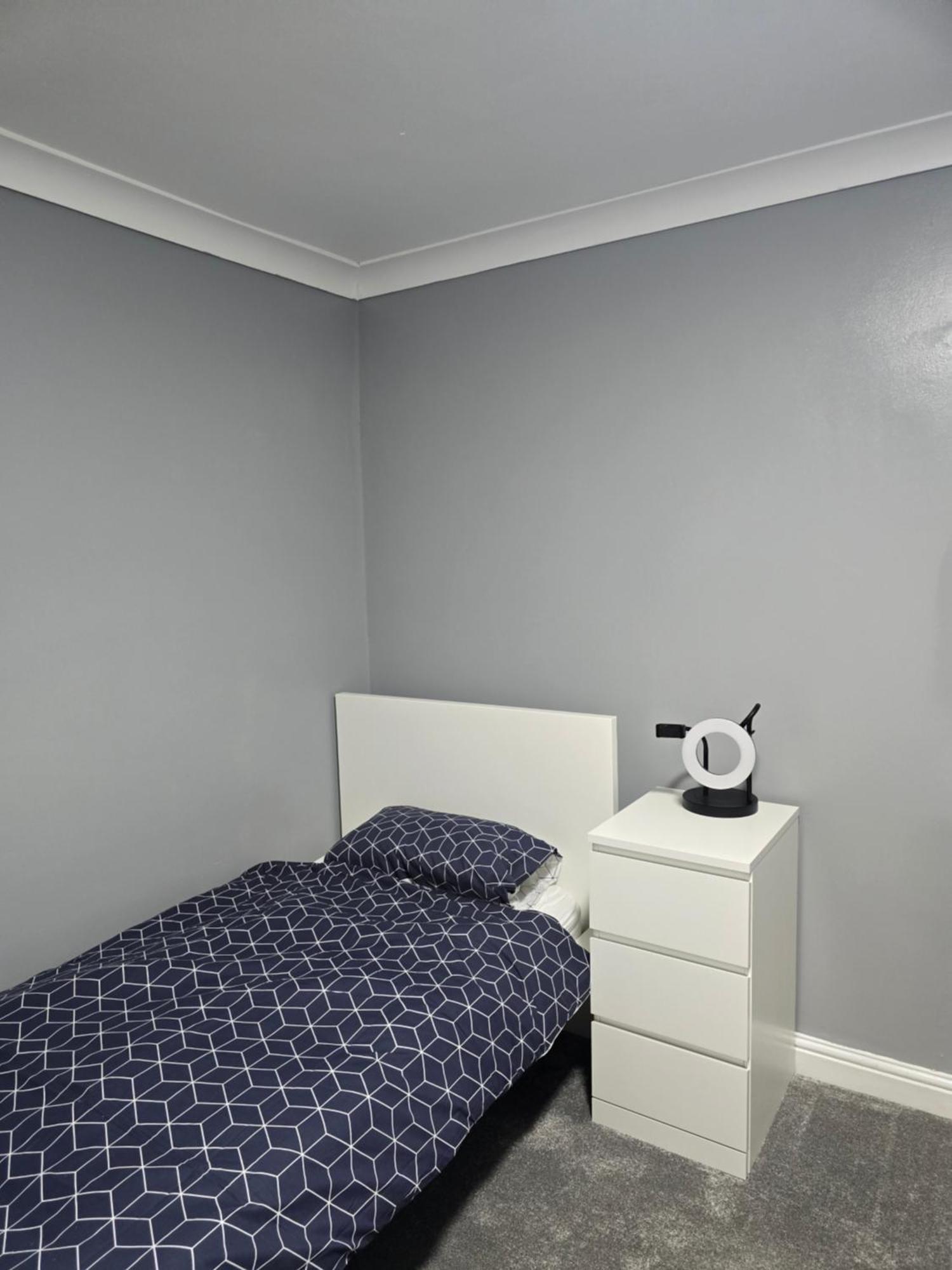Manchester - House - Sleeps 6 - Parking - Garden Экстерьер фото
